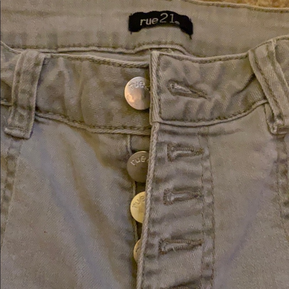 Jeans - Picture 2 of 4